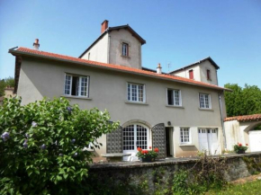 Gîte Allègre, 5 pièces, 6 personnes - FR-1-582-133